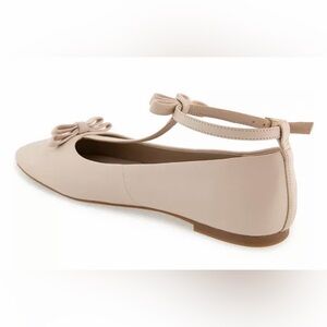 Kenneth Cole Juliet Ivory Bow Women's Flats Womens 8.5
